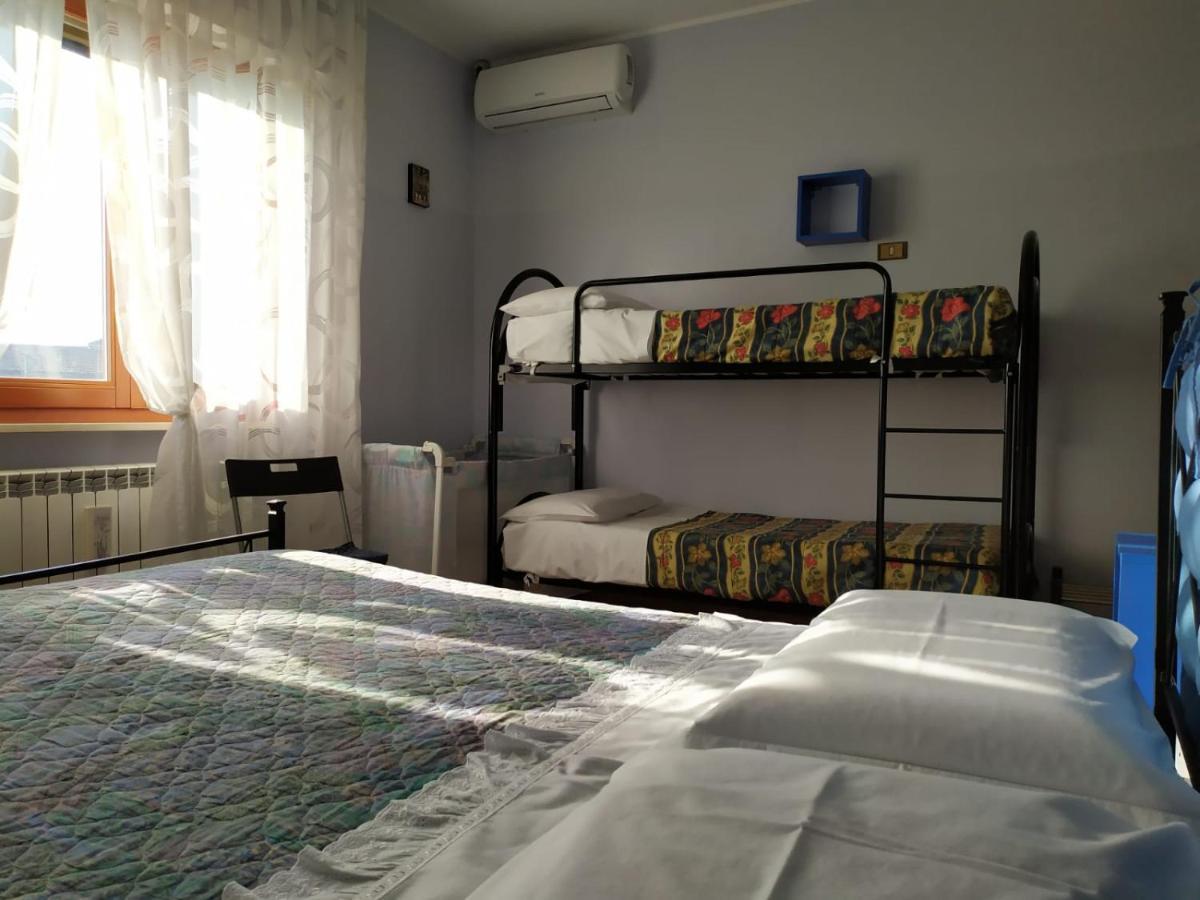 B&B La Casa Di Angelica Розето-дельи-Абруцци Экстерьер фото